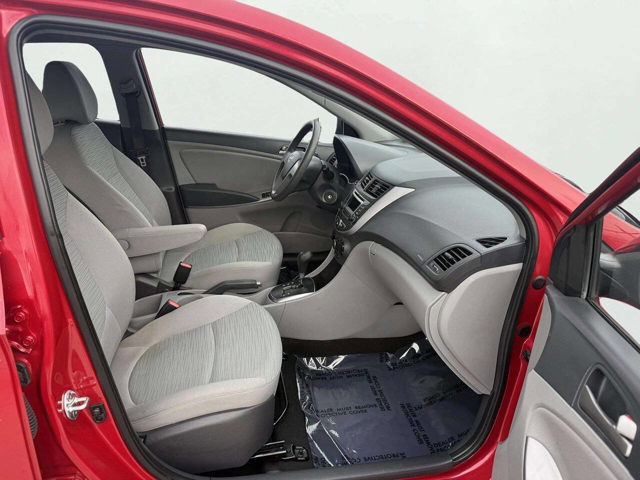 Used 2016 Hyundai Accent SE image 12