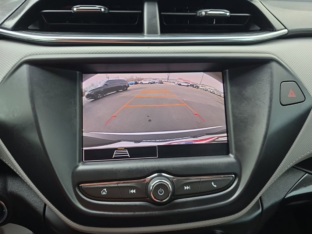 Used 2023 Chevrolet TrailBlazer LT FWD image 18