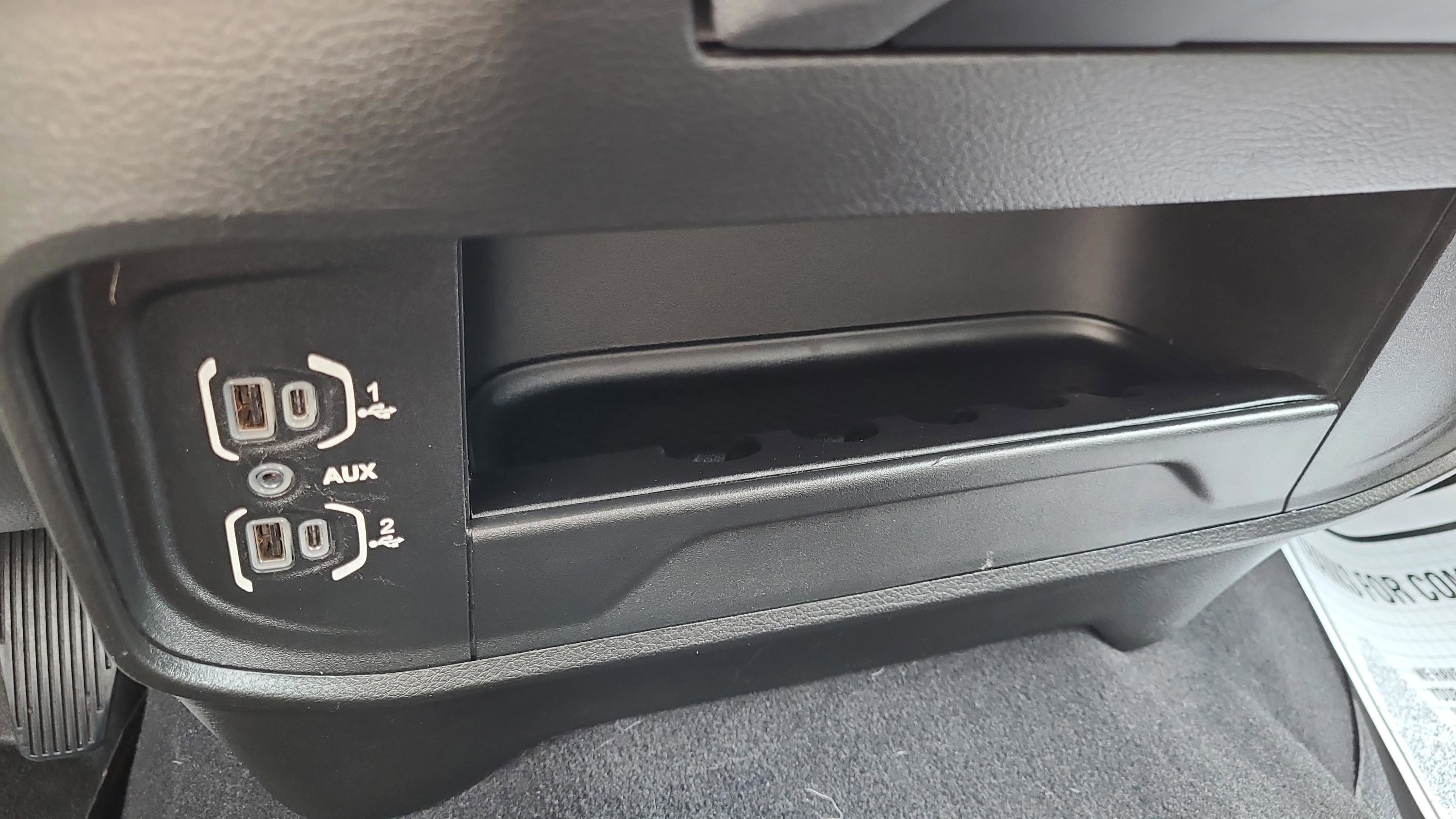 Used 2020 RAM 3500 Tradesman image 22