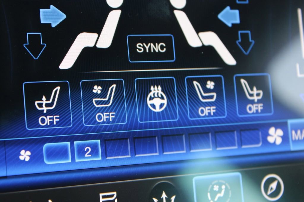 Used 2020 Maserati Levante S GranLusso image 41