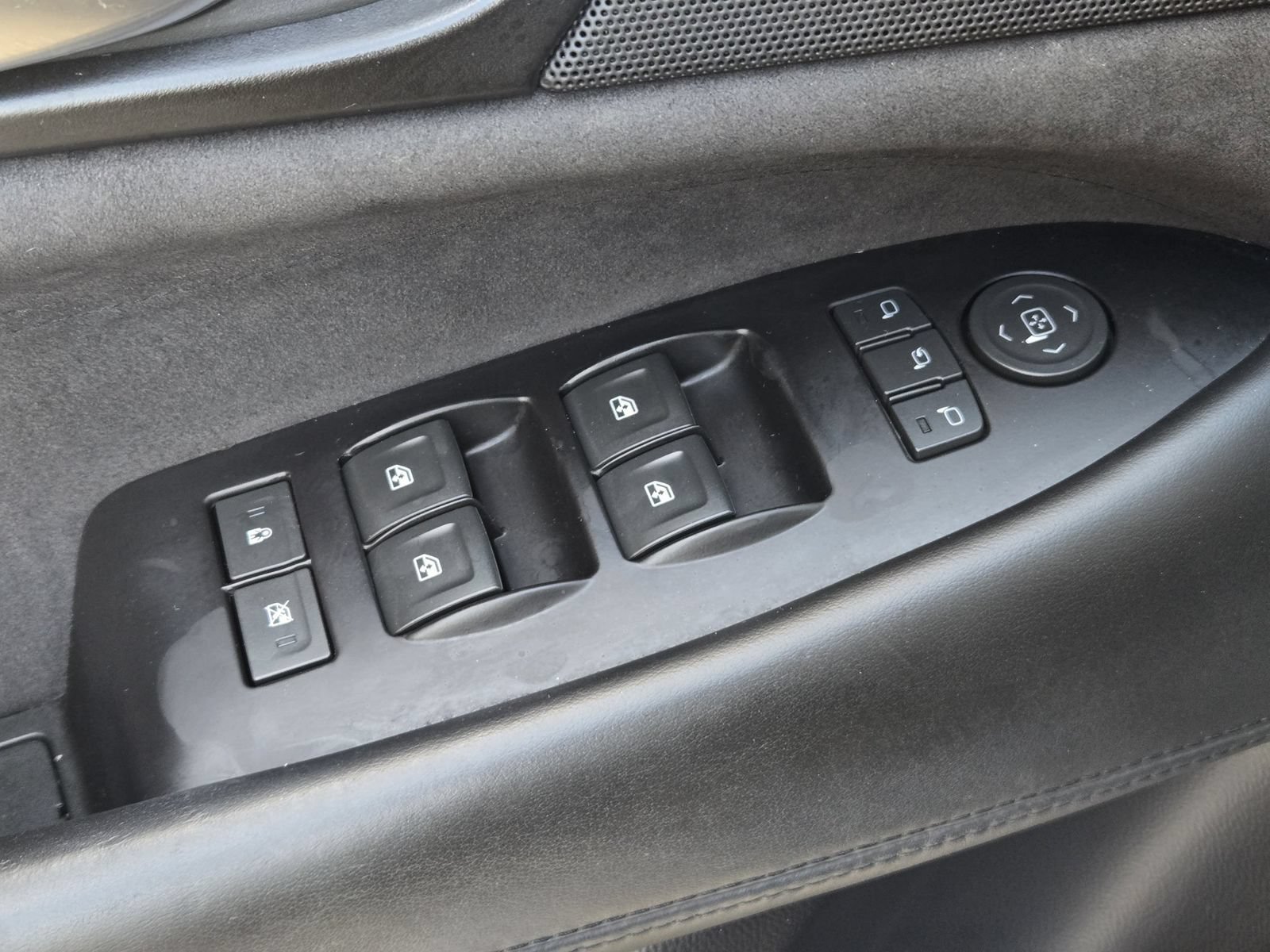 Used 2020 Cadillac Escalade Platinum AWD/4WD image 23
