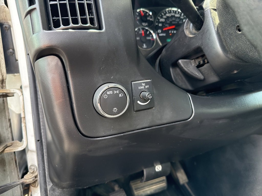 Used 2013 GMC Savana 3500 image 15