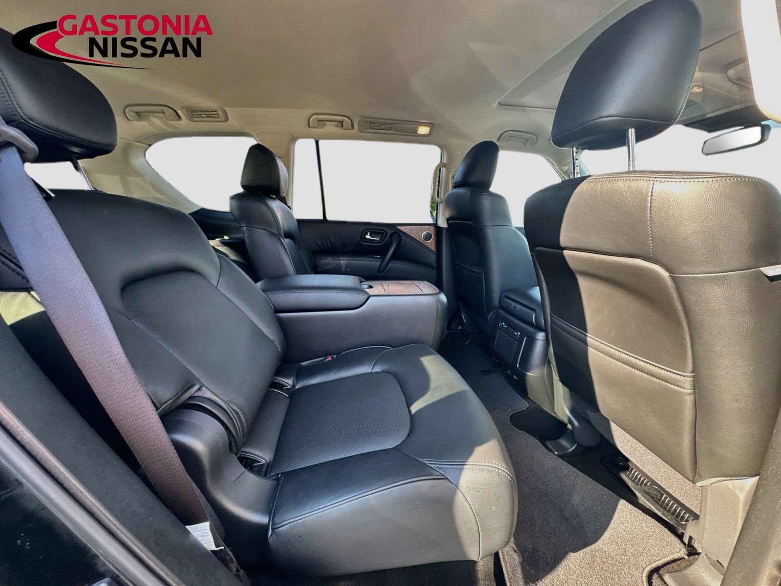 Used 2024 Nissan Armada SL w/ Captain's Chairs Package RWD image 38