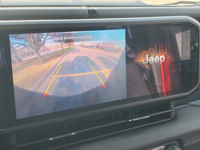 Used 2025 Jeep Wrangler Unlimited Rubicon 4xe w/ Safety Group image 23