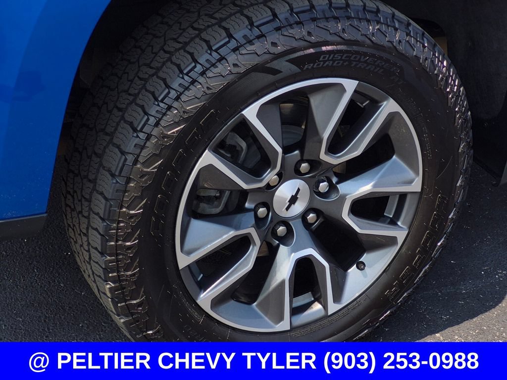 Used 2023 Chevrolet Silverado 1500 RST AWD/4WD image 7