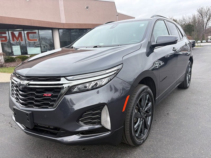 Used 2023 Chevrolet Equinox RS w/ RS Leather Package AWD/4WD image 1
