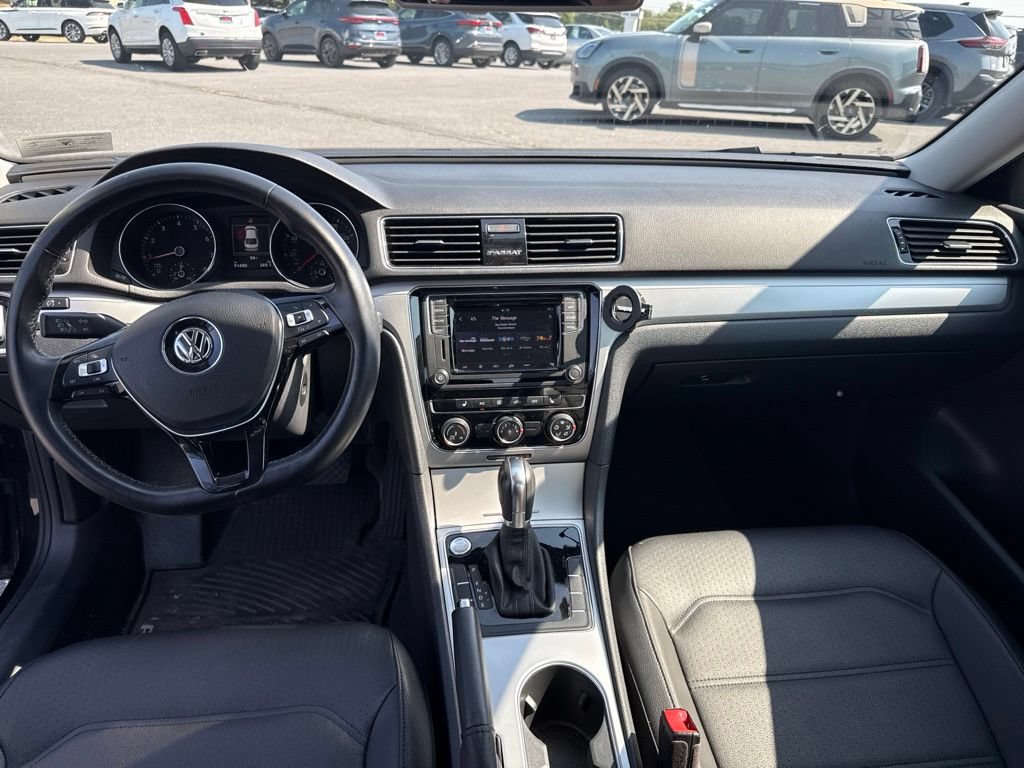 Used 2019 Volkswagen Passat 2.0T Wolfsburg FWD image 15