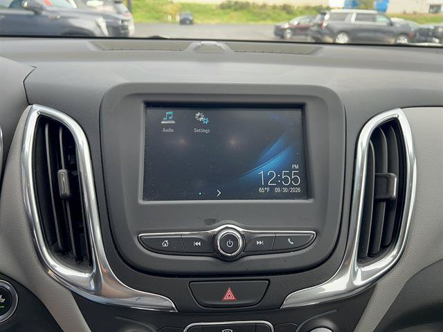 Used 2018 Chevrolet Equinox LS FWD image 16