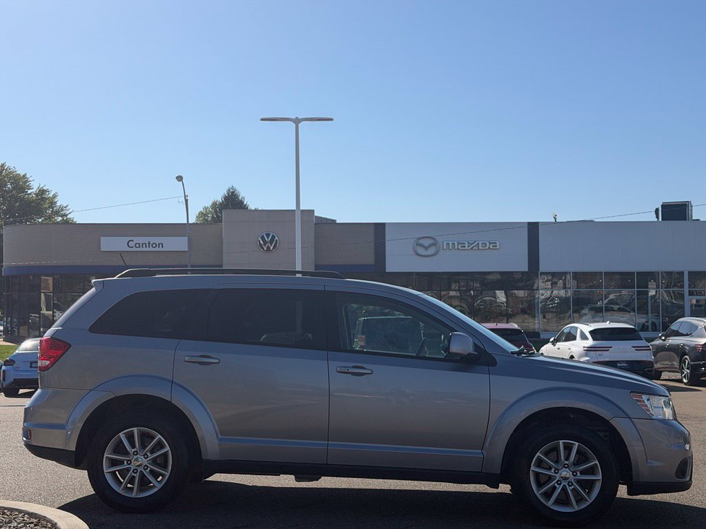 Used 2017 Dodge Journey SXT w/ Premium Group FWD image 6