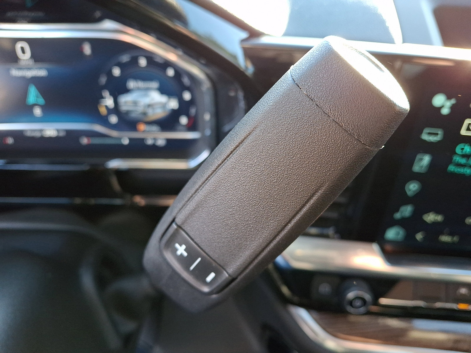 Used 2024 Chevrolet Silverado 1500 LT image 22