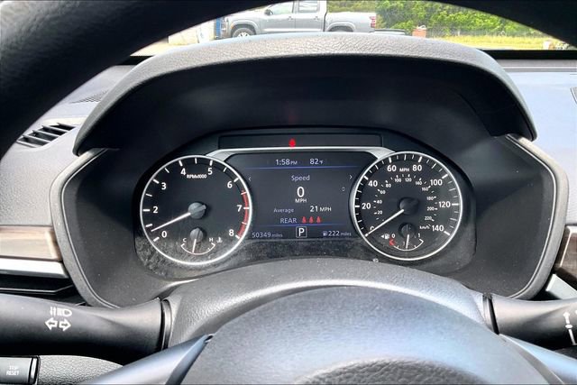 Used 2024 Nissan Altima 2.5 SV FWD image 13