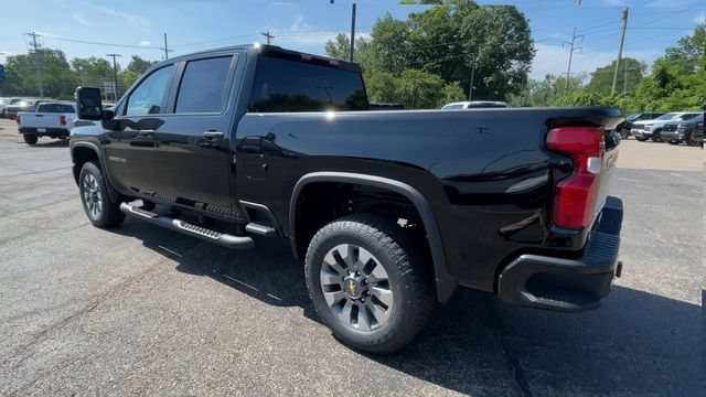 New 2026 Chevrolet Silverado 2500 Custom w/ Custom Value Package AWD/4WD image 8