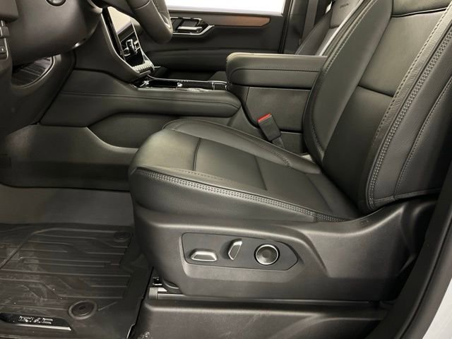 New 2026 GMC Yukon Denali w/ Denali Reserve Package image 35