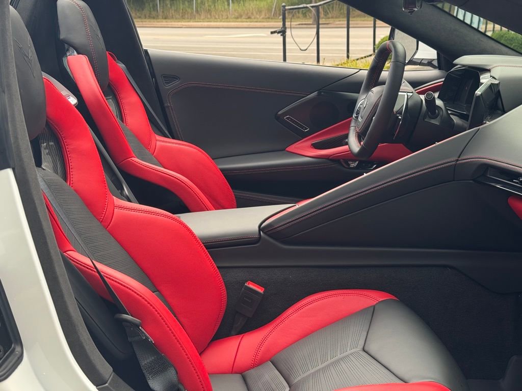 Used 2023 Chevrolet Corvette Stingray w/ Z51 Performance Package image 48