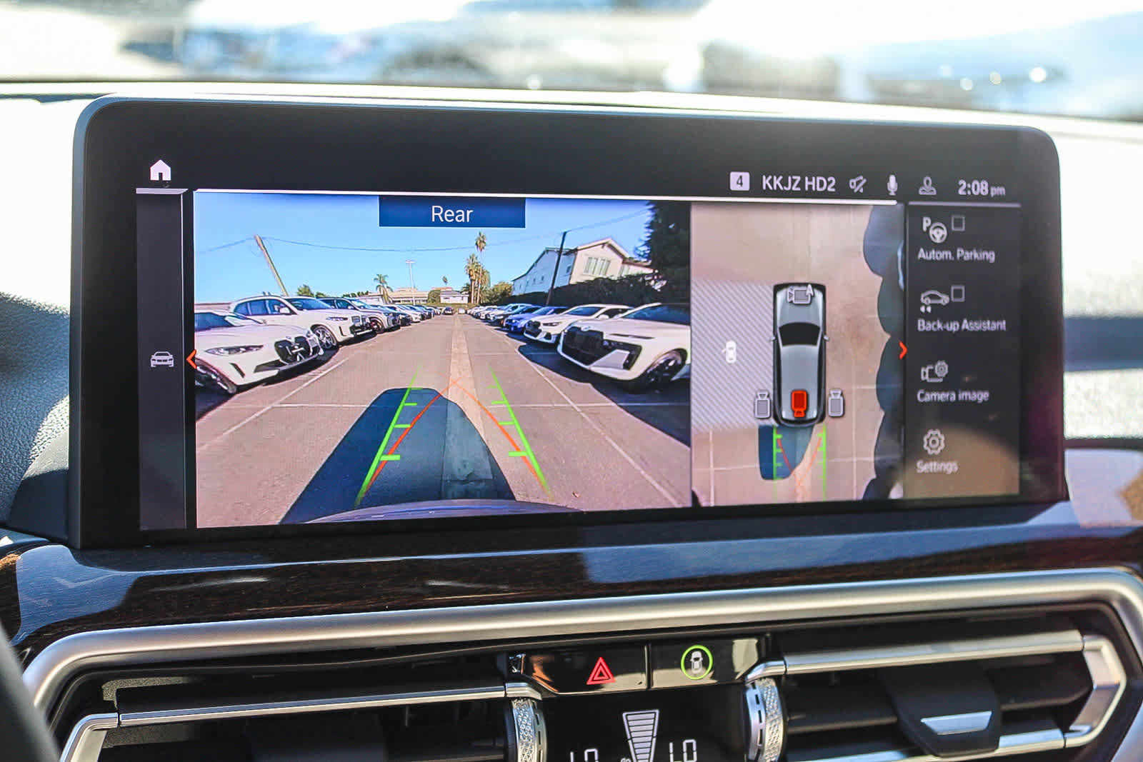 Used 2024 BMW X3 sDrive30i w/ Premium Package image 32