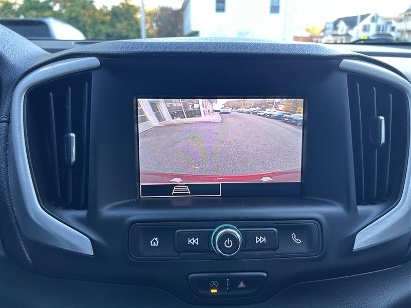 Used 2022 GMC Terrain SLE w/ Driver Convenience Package image 24