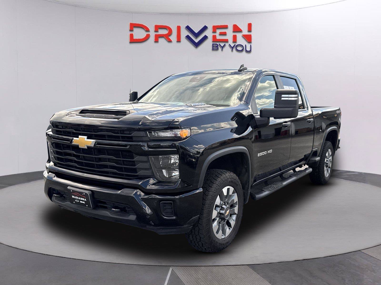 Used 2024 Chevrolet Silverado 2500 Custom w/ Custom Convenience Package AWD/4WD image 8