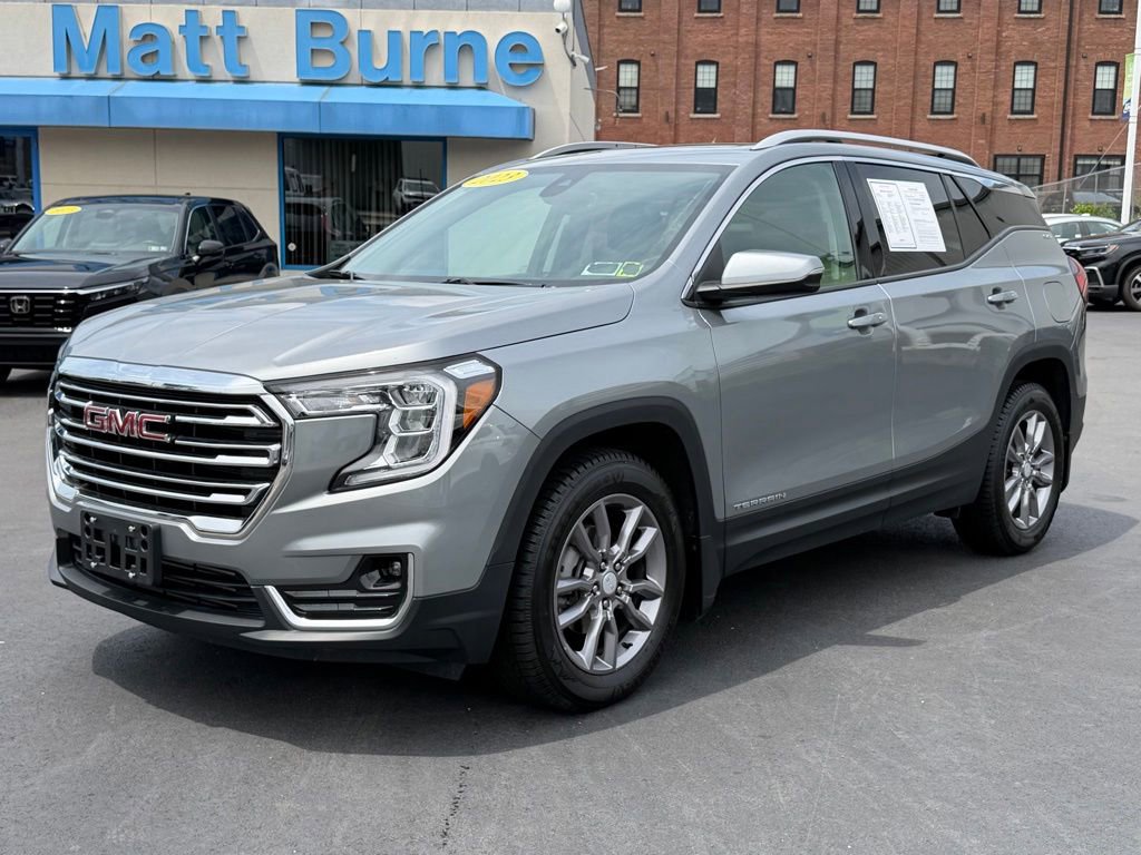 Used 2023 GMC Terrain SLT w/ Infotainment Package II AWD/4WD image 1