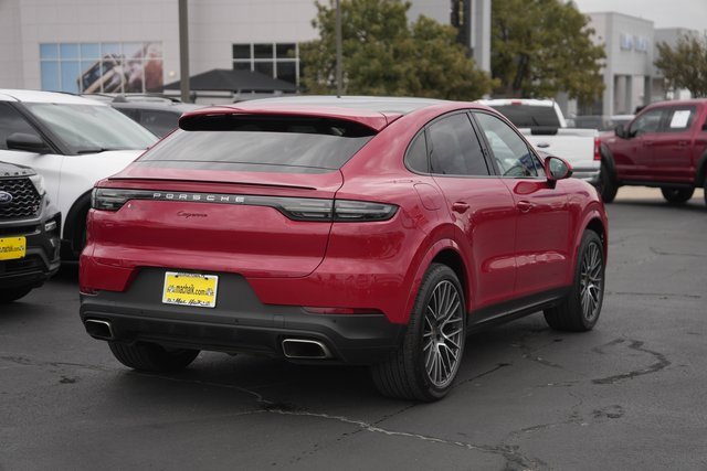 Used 2021 Porsche Cayenne Coupe image 6