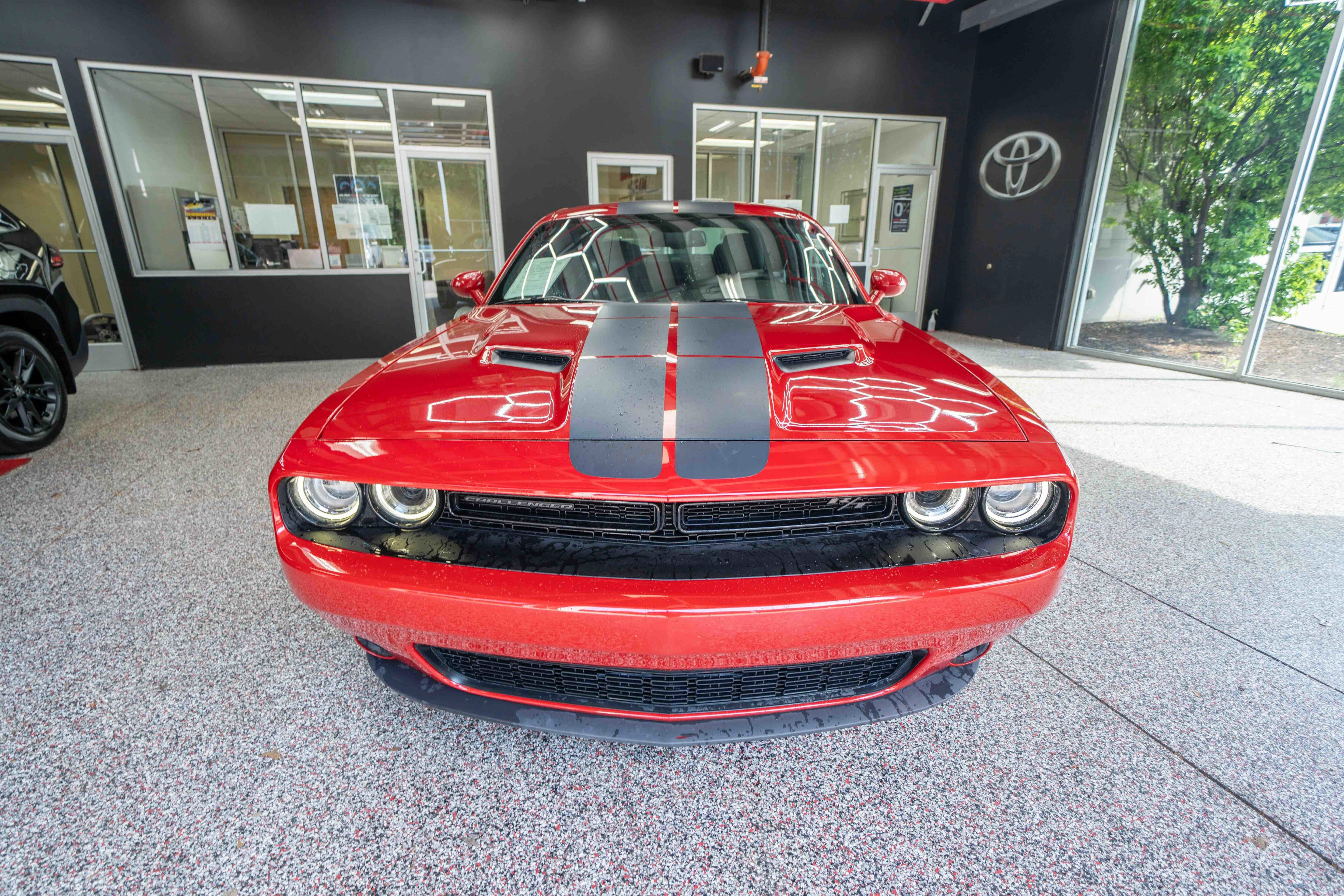 Used 2016 Dodge Challenger R/T w/ Blacktop Package RWD image 6