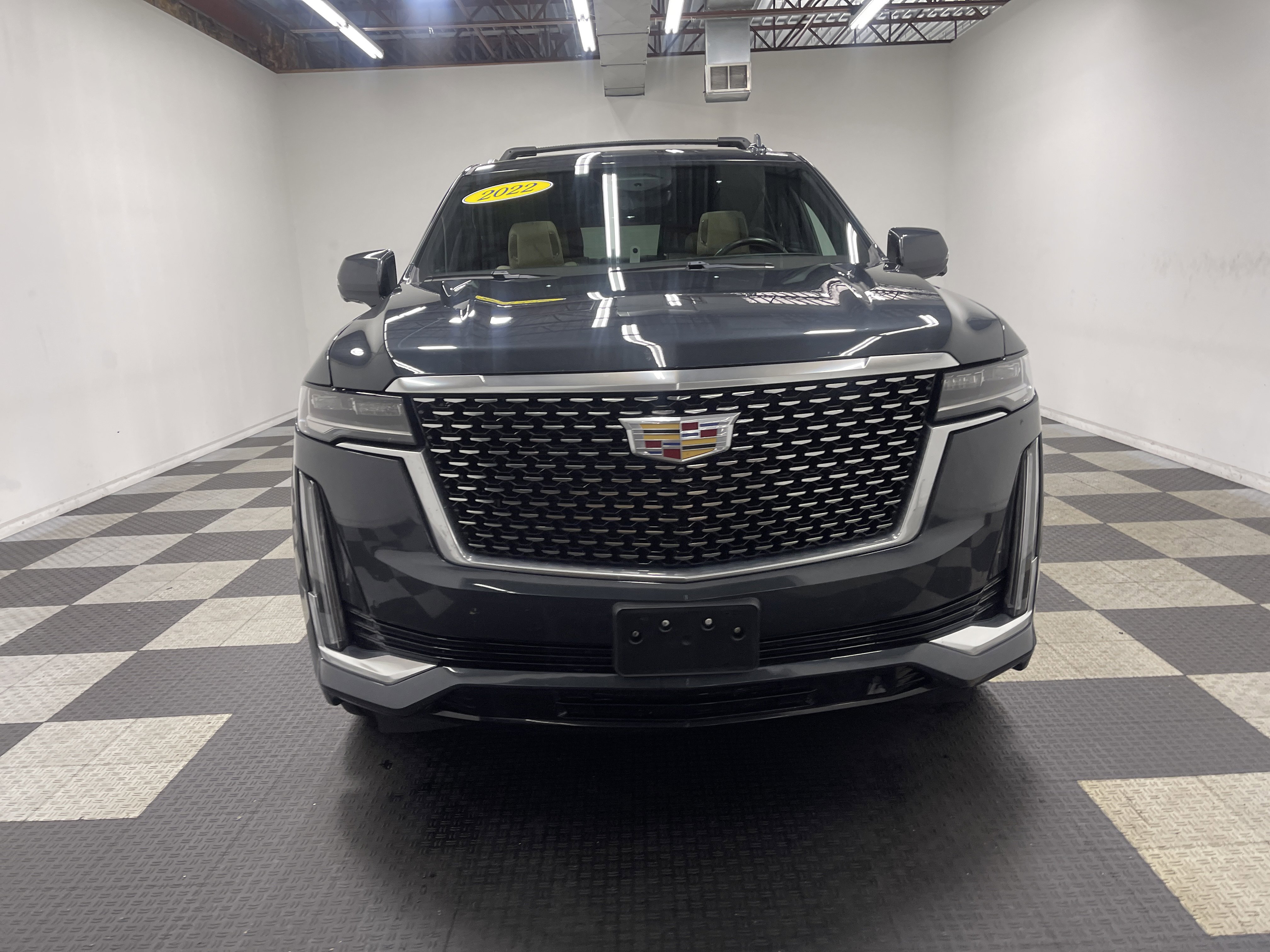 Used 2022 Cadillac Escalade Premium Luxury w/ Performance Package AWD/4WD image 7