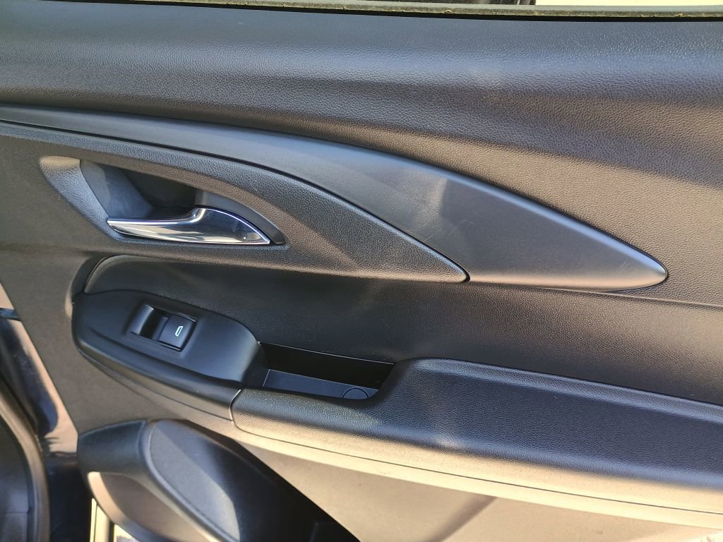 Used 2021 Chevrolet TrailBlazer ACTIV w/ Driver Confidence Package image 21