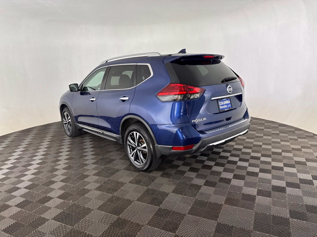 Used 2017 Nissan Rogue SL w/ SL Premium Package AWD/4WD image 7