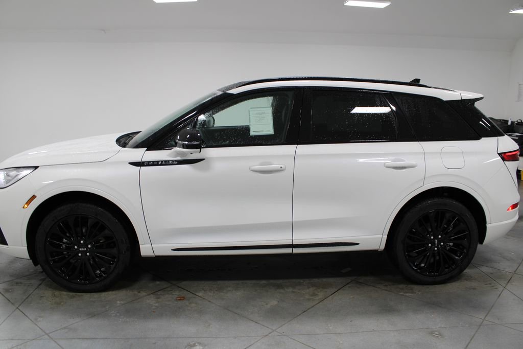 New 2026 Lincoln Corsair Reserve image 5