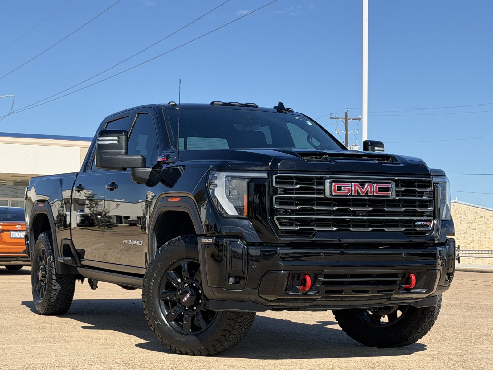 Used 2025 GMC Sierra 3500 AT4 w/ AT4 Premium Plus Package AWD/4WD image 2