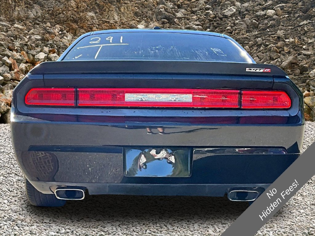 Used 2009 Dodge Challenger SRT8 w/ SRT Option Group II RWD image 4