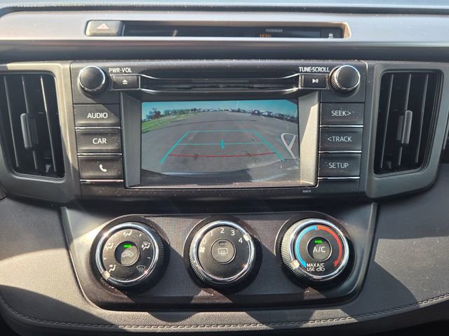 Used 2016 Toyota RAV4 LE AWD/4WD image 28