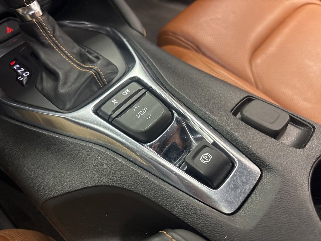 Used 2021 Chevrolet Camaro SS image 23