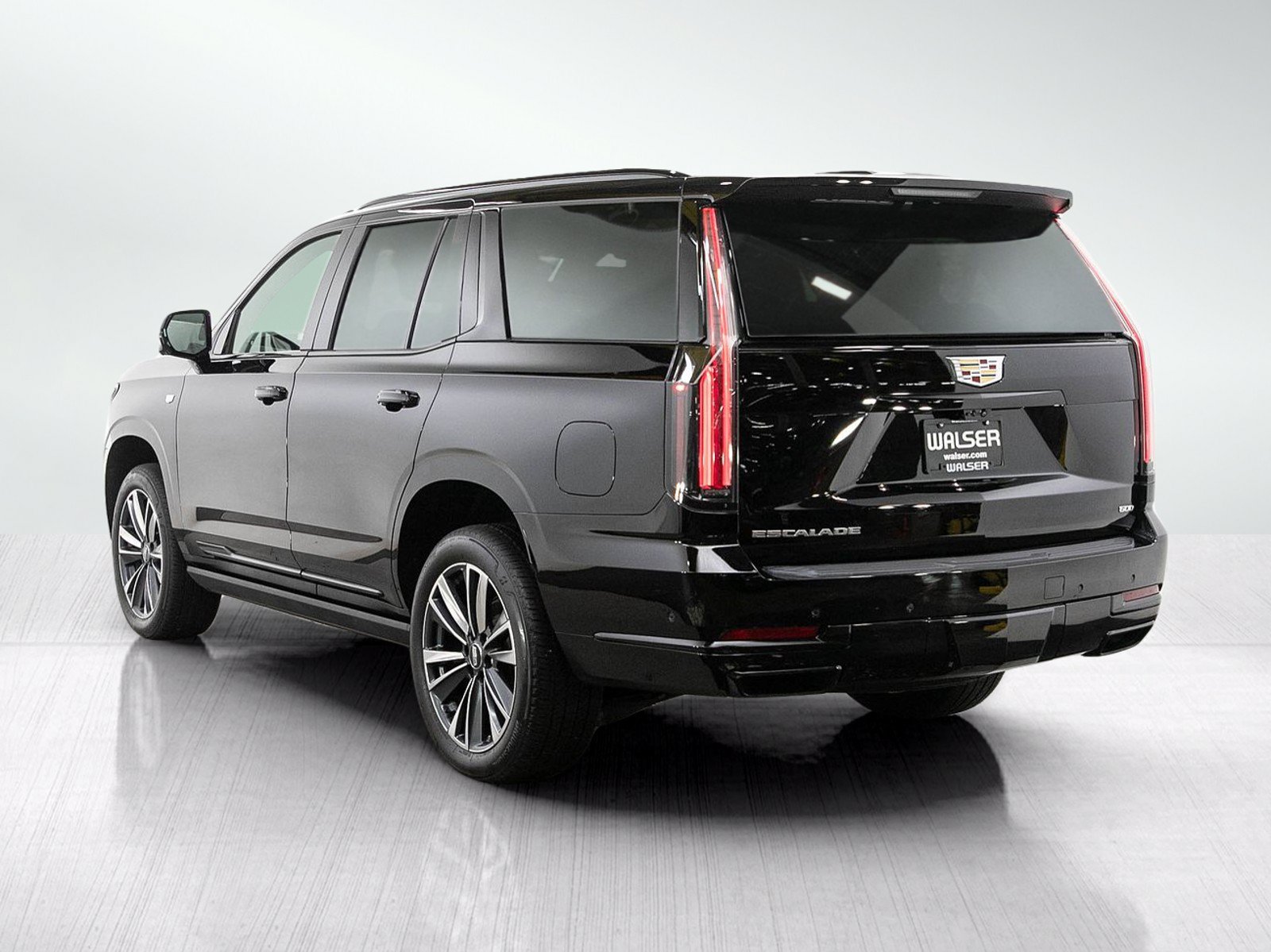 Used 2025 Cadillac Escalade Sport w/ Touring Package AWD/4WD image 3