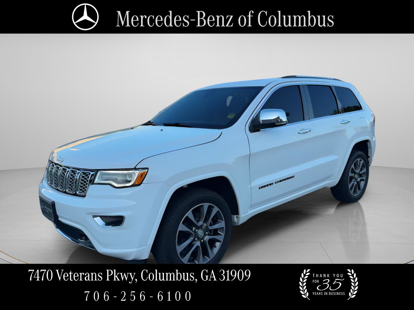 Used 2017 Jeep Grand Cherokee Overland AWD/4WD image 1
