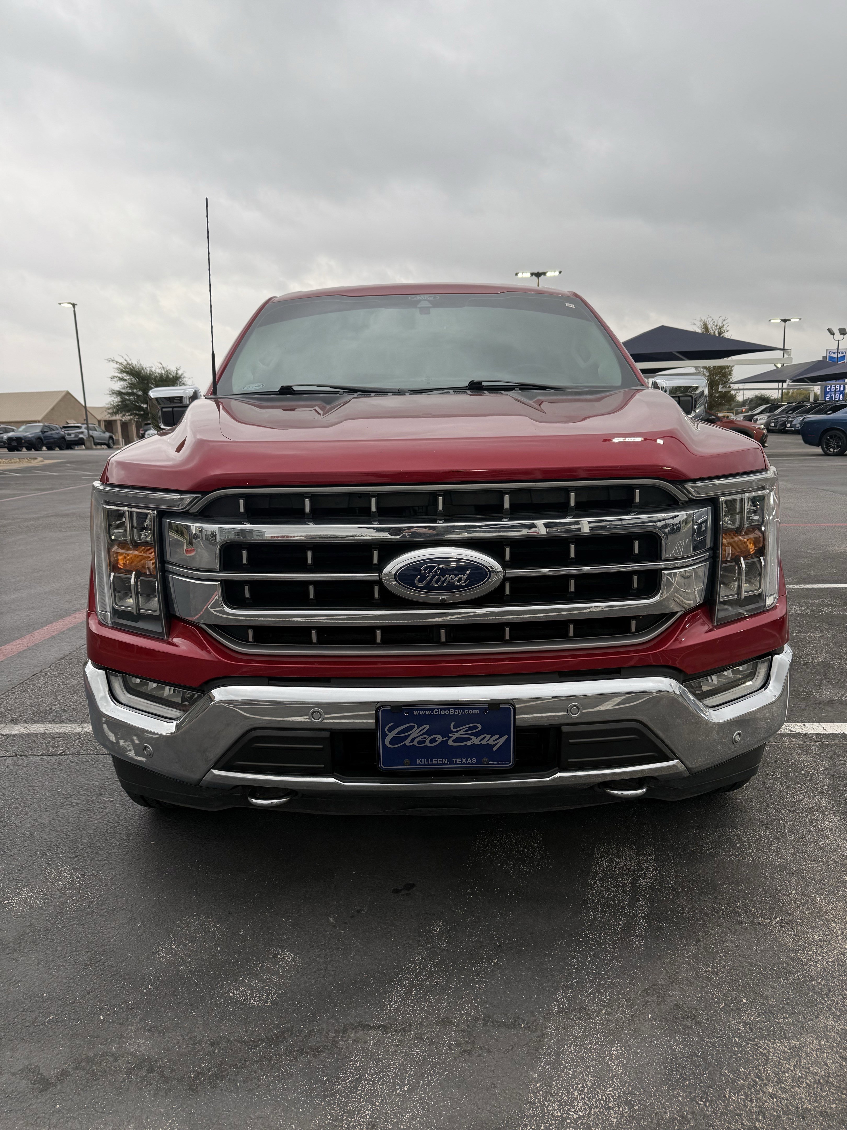Used 2021 Ford F150 Lariat image 2