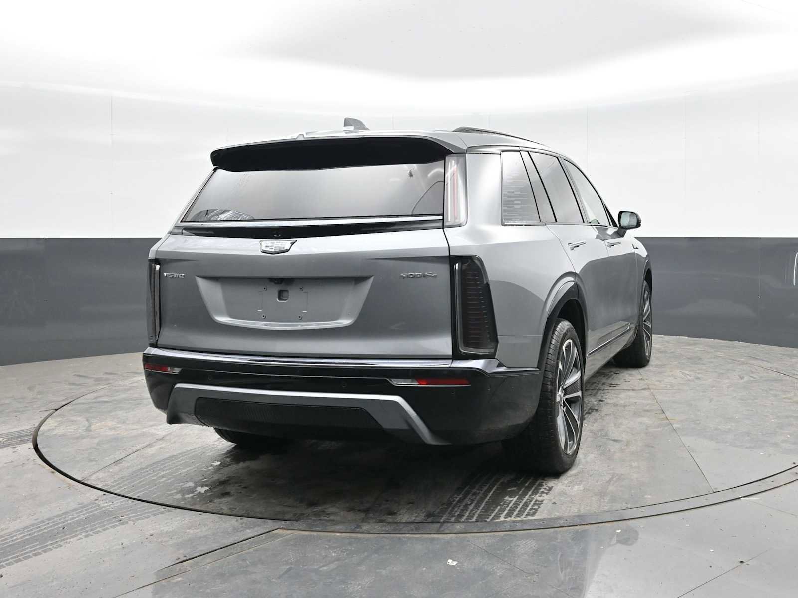 New 2026 Cadillac Vistiq Sport image 9