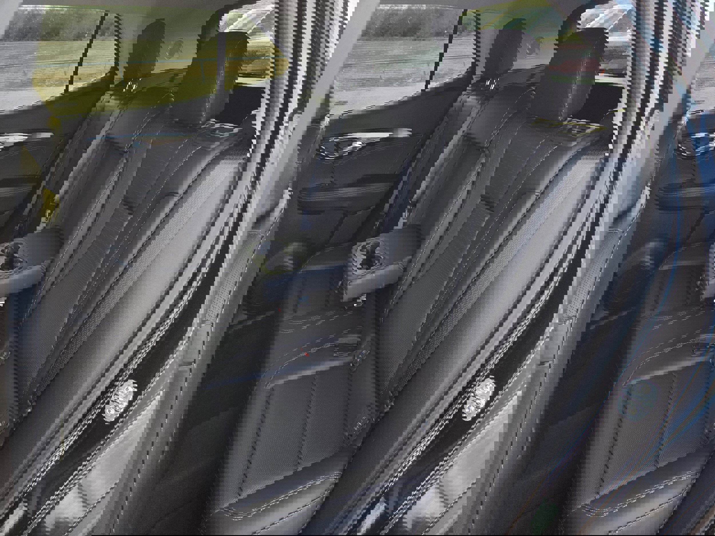 Used 2025 Buick Envision Preferred image 22