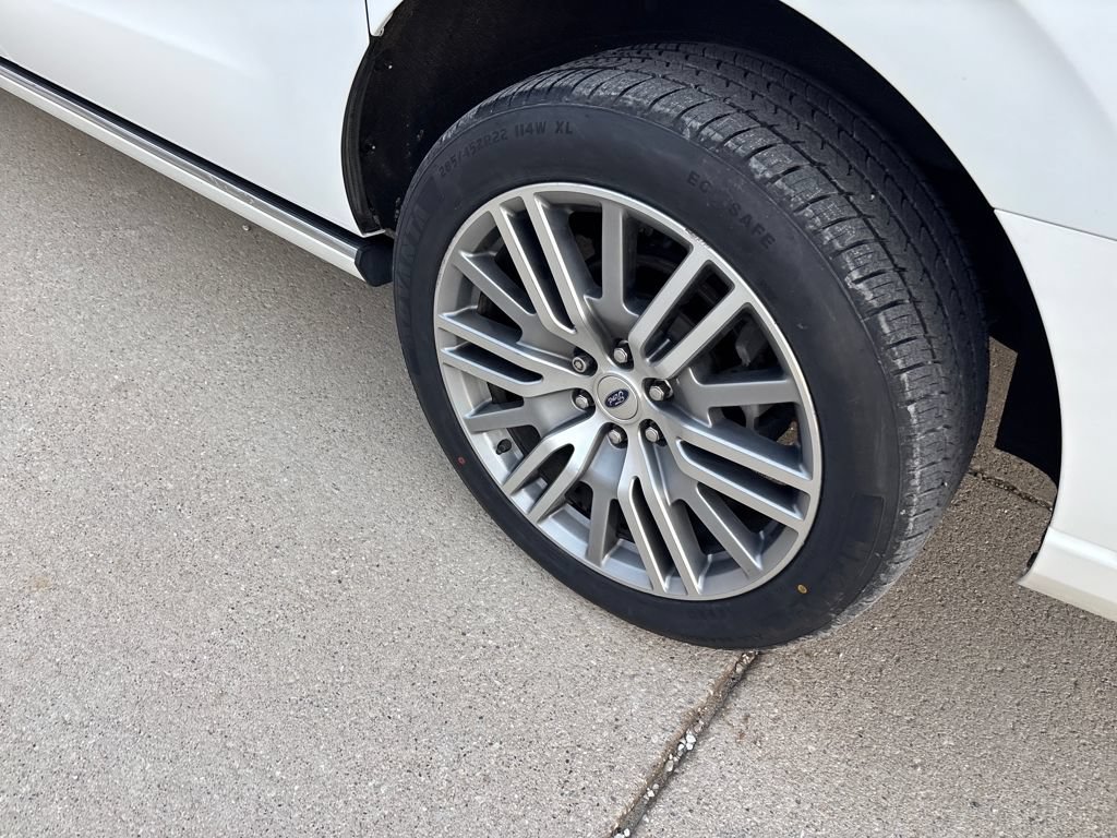 Certified 2022 Ford Expedition Max Platinum AWD/4WD image 8