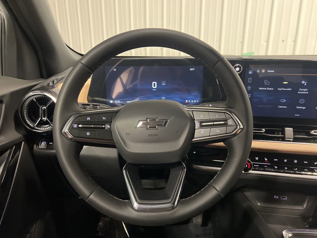 New 2026 Chevrolet Equinox ACTIV w/ Convenience Package III image 13