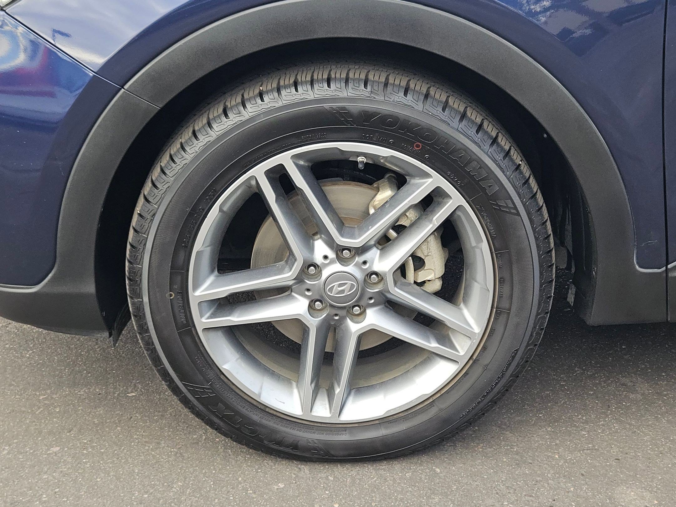 Used 2018 Hyundai Santa Fe Limited image 10