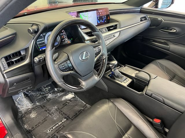 Used 2021 Lexus ES 300h w/ Accessory Package FWD image 26