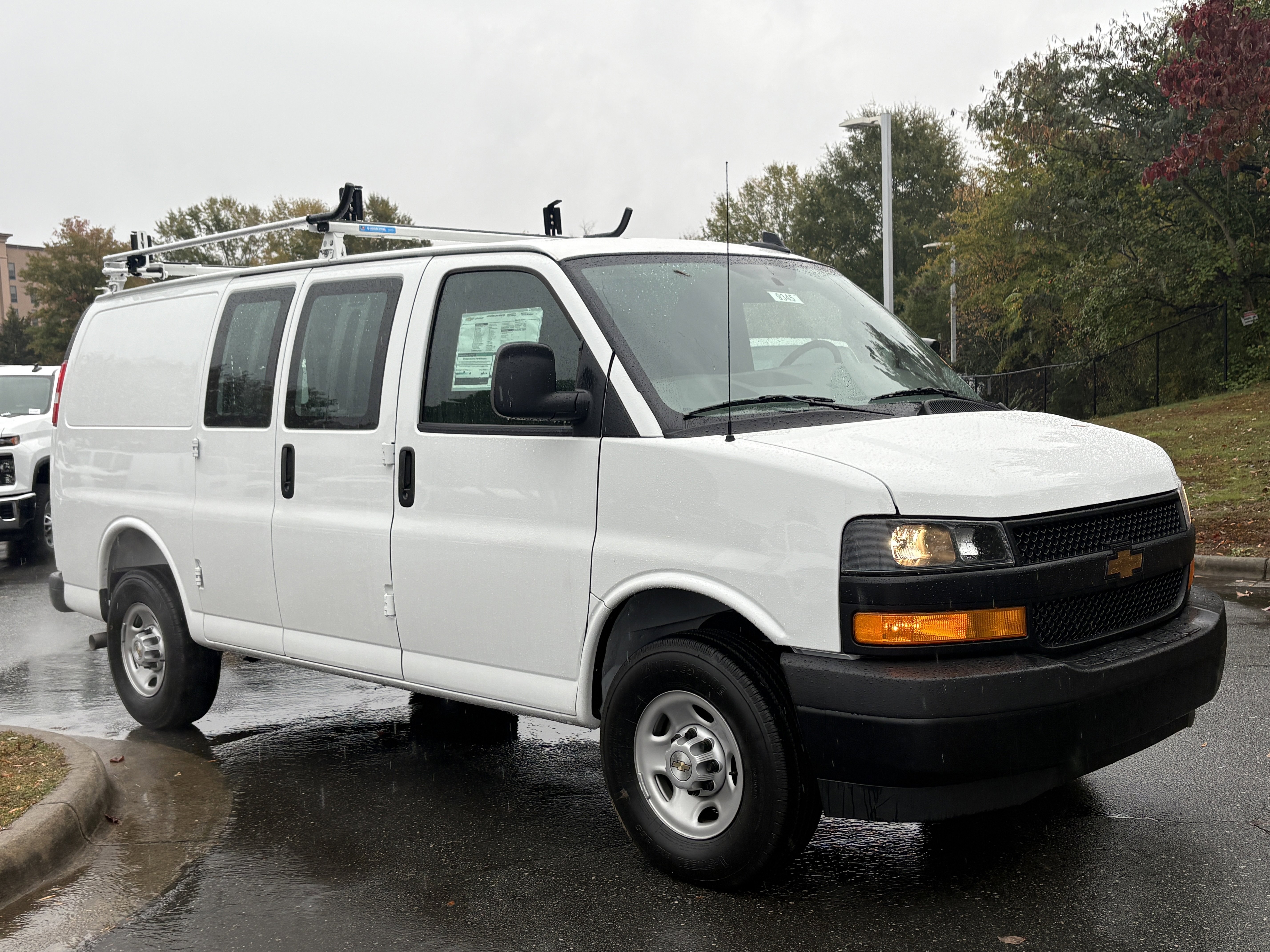 New 2025 Chevrolet Express 2500 w/ Driver Convenience Package image 7