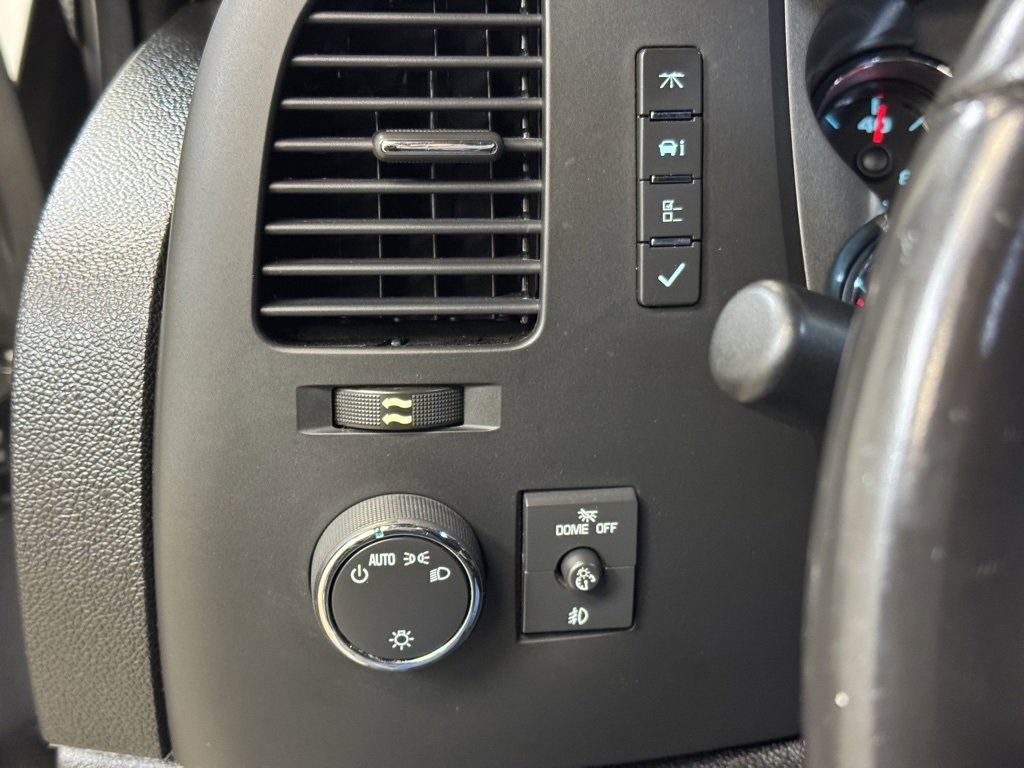 Used 2013 Chevrolet Silverado 1500 LT w/ All-Star Edition image 26