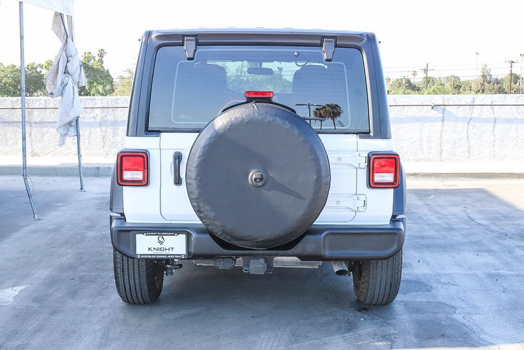 Used 2025 Jeep Wrangler Unlimited Sport AWD/4WD image 8