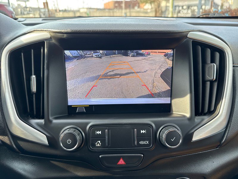 Used 2021 GMC Terrain SLT image 24