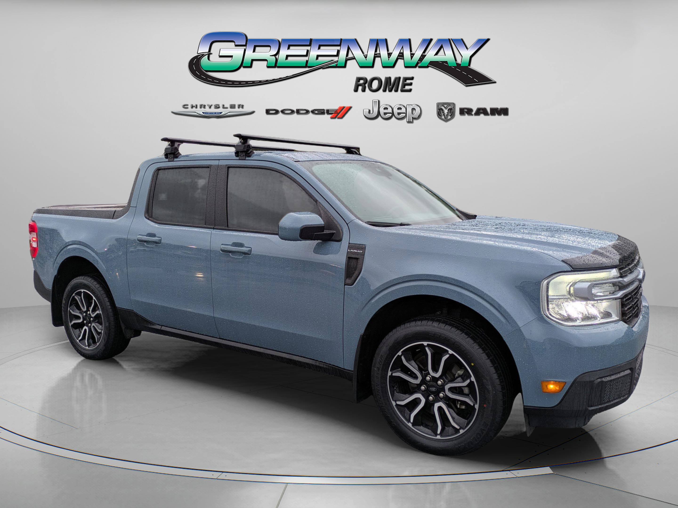Used 2022 Ford Maverick Lariat w/ Lariat Luxury Package image 2