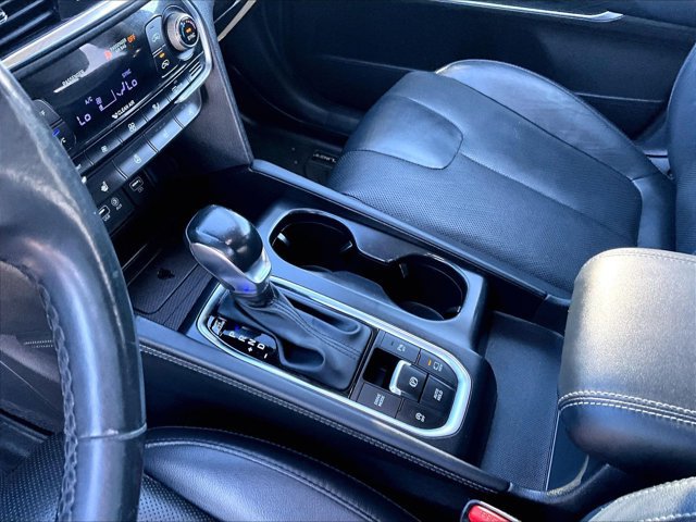 Used 2020 Hyundai Santa Fe Limited FWD image 14
