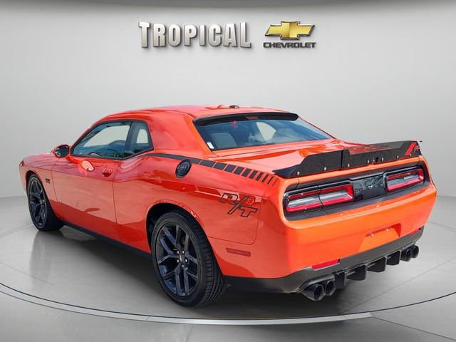 Used 2023 Dodge Challenger R/T w/ Blacktop Package image 2