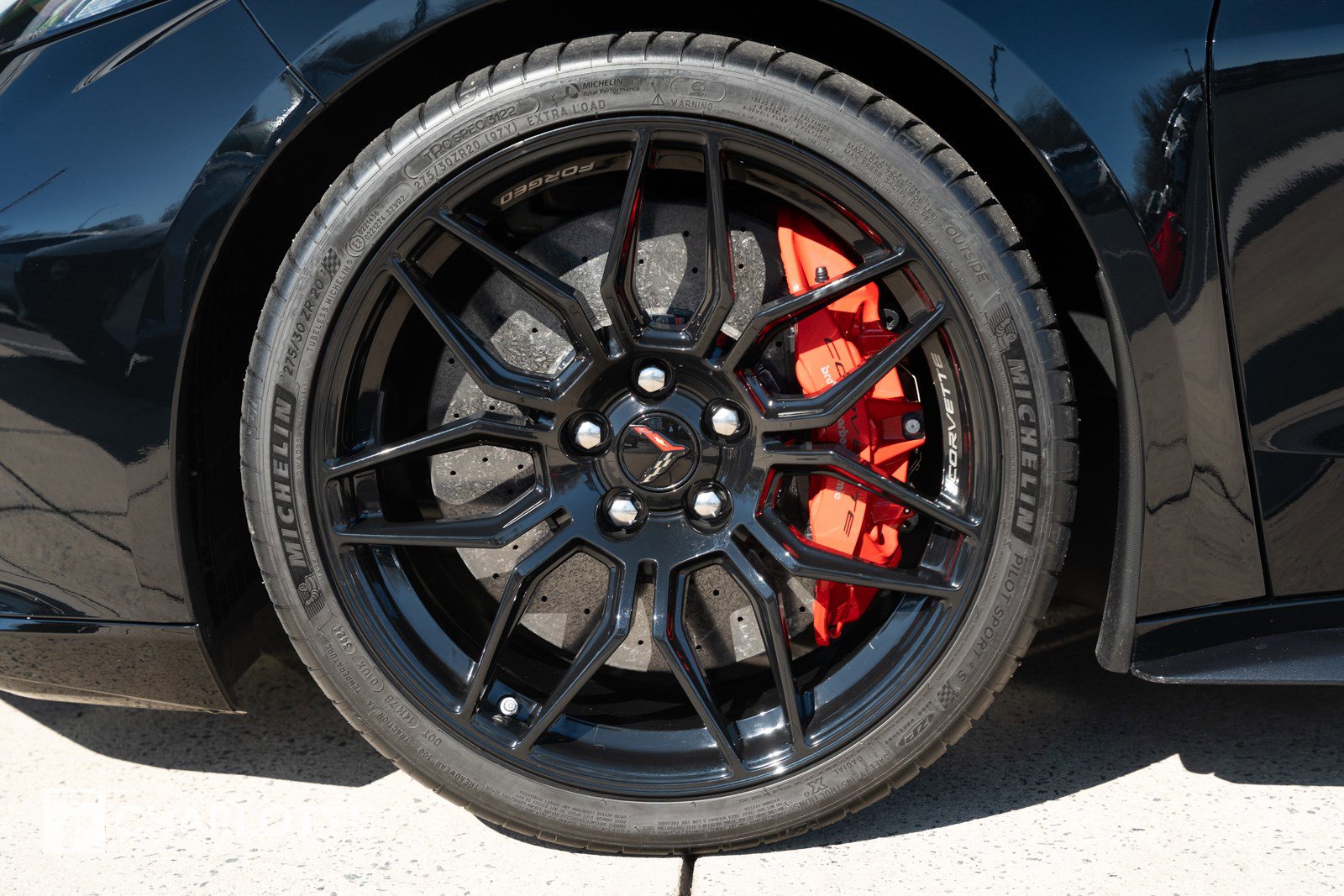 Used 2025 Chevrolet Corvette Z06 w/ Battery Protection Package image 11