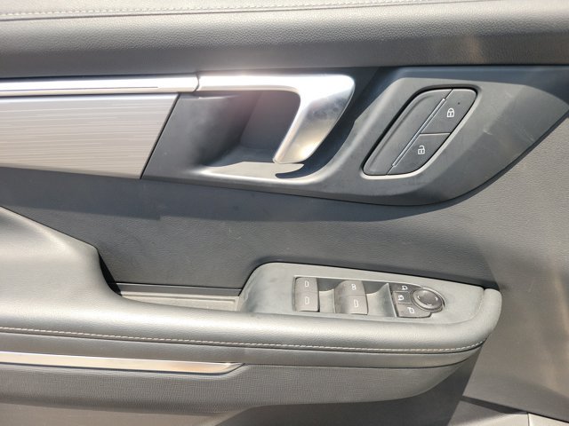 Used 2025 Buick Enclave Preferred AWD/4WD image 7